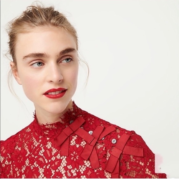 NWT J. Crew Mockneck Top in Red Floral Lace - Picture 3 of 11
